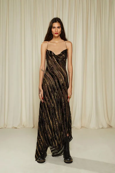 Look 52